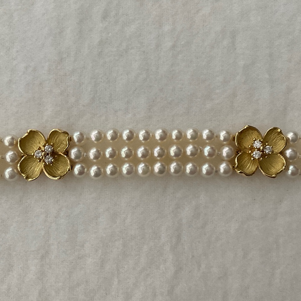 TIFFANY & CO. Vintage 18k Dogwood Diamond Akoya Pearl Bracelet - Picture 5 of 16
